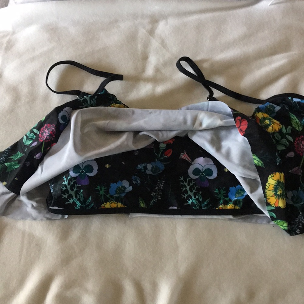 Tankini - Picture 2 of 5